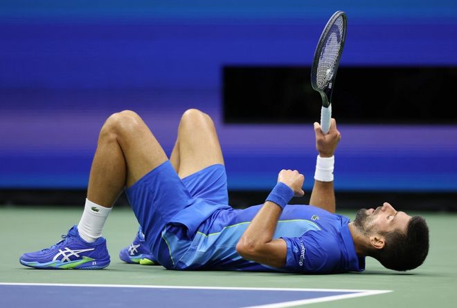 来自球场上 来自球场上