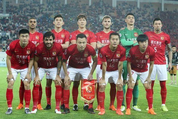形成对现金
